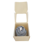 Cupcake Mini Ecru: 1x romper grijsblauw en 1 paar witte sokken