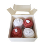 Cupcake kwartet ecru: 2x romper koper, 2x romper wit en 2 paar witte sokken