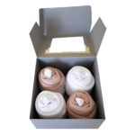 Cupcake kwartet grijs: 2x romper pinkstone, 2x romper wit en 2 paar witte sokken