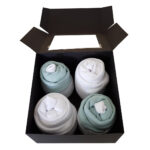 Cupcake kwartet zwart: 2x romper stonegreen, 2x romper wit en 2 paar witte sokken